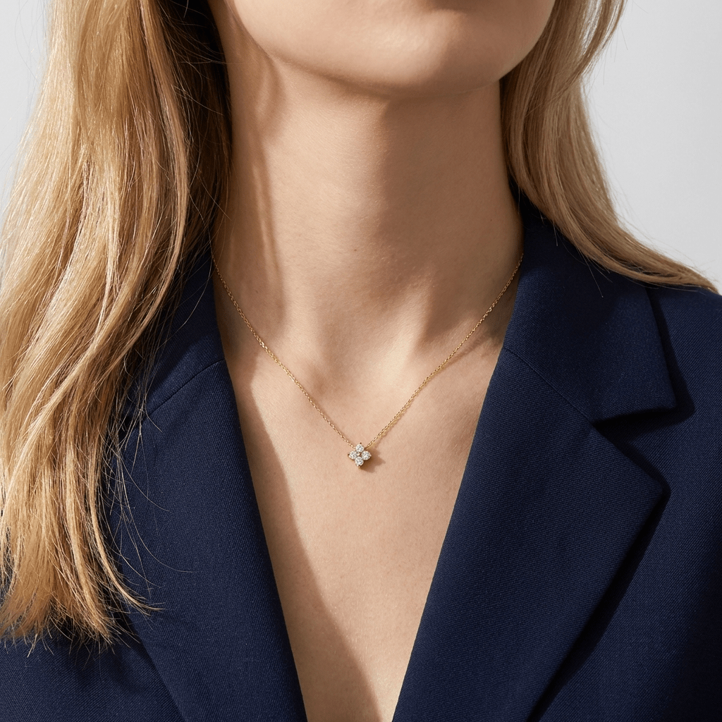 Isla Spark Pendant Necklace - Necklace - Gold - 1