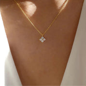 Isla Spark Pendant Necklace - Necklace - Gold - 1