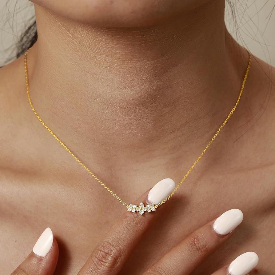 Isla Triple Clover Necklace - Platinum - 7