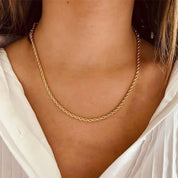 Isla Twist Chain Necklace - Gold - 1