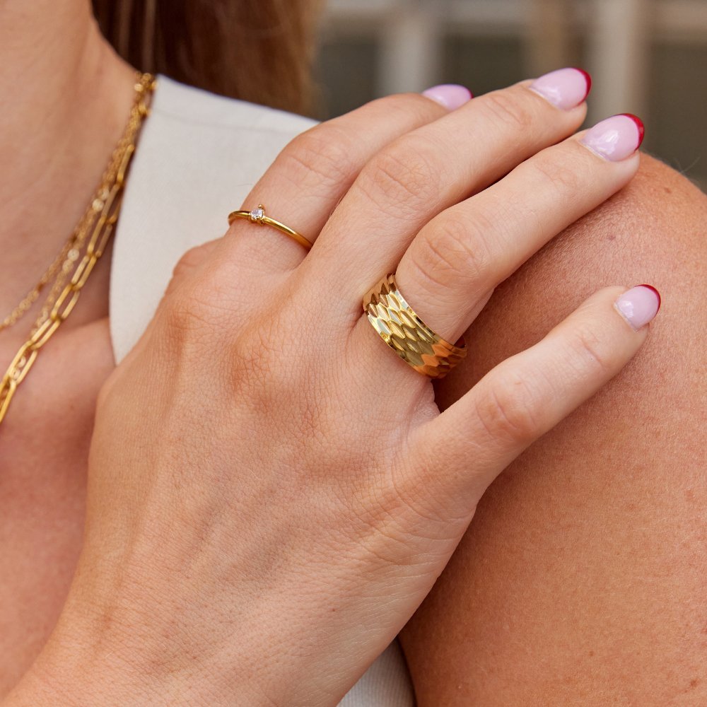 Ivy Chunky Ring - NAVALLIRing