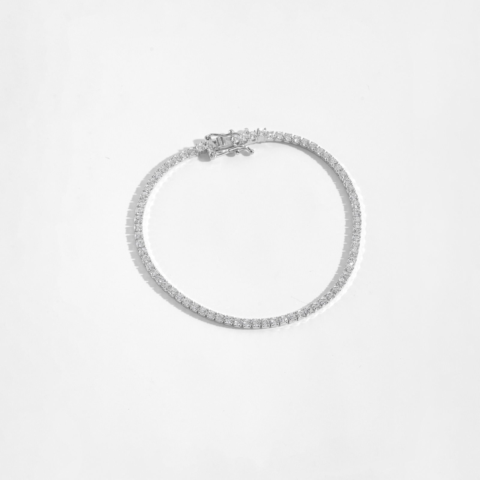 Léonie Classic Tennis Bracelet - Bracelet - Platinum - 16.5cm / 6.5in - 7