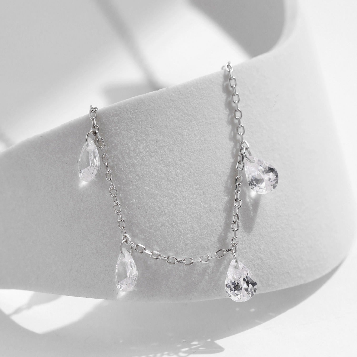 Lilou Sparkling Drops Necklace - Necklace - 5