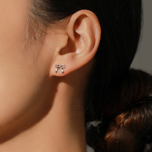 Lucia Silver Stud Earrings - NAVALLI