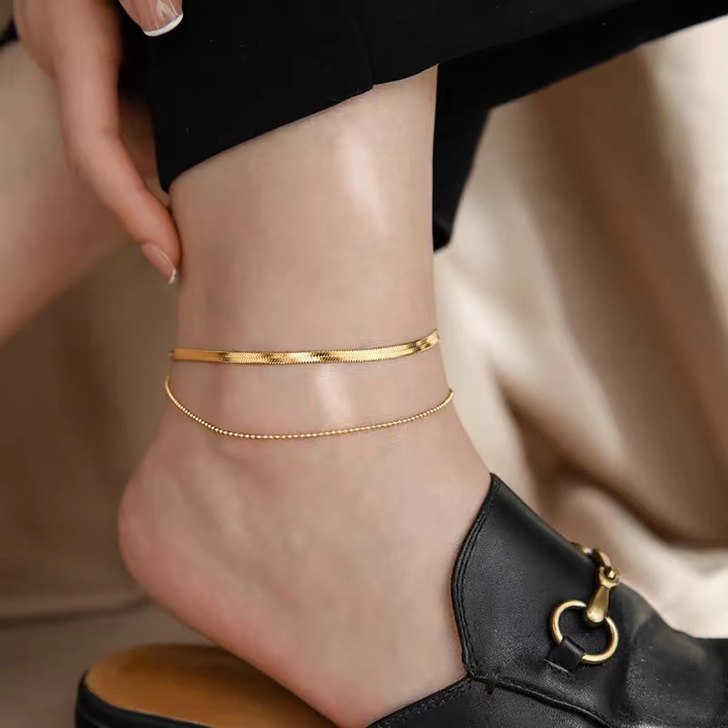 Lyra Bold Gold Anklet - NAVALLI