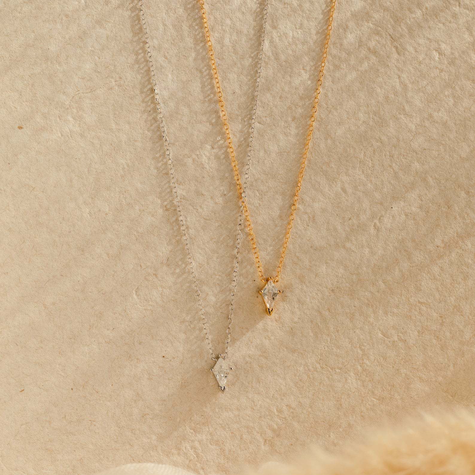 Lyra Crystal Pendant Necklace - Gold - 2