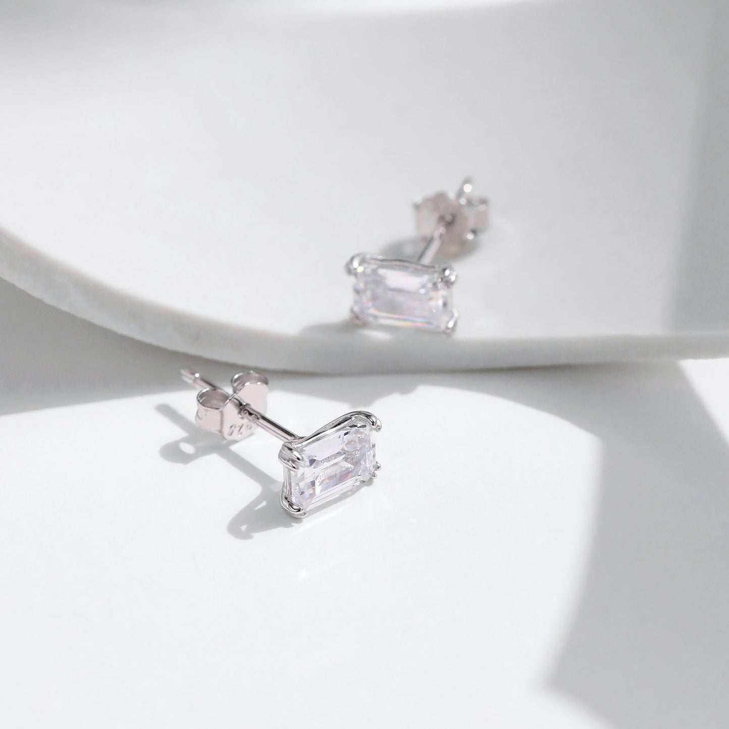 Mila Silver Stud Earrings - NAVALLI