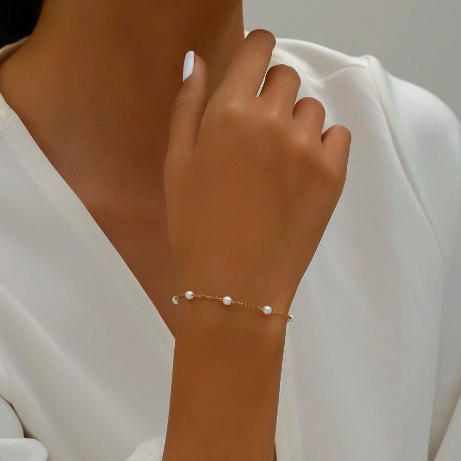 Mina Beaded Pearl Bracelet - Gold - 3