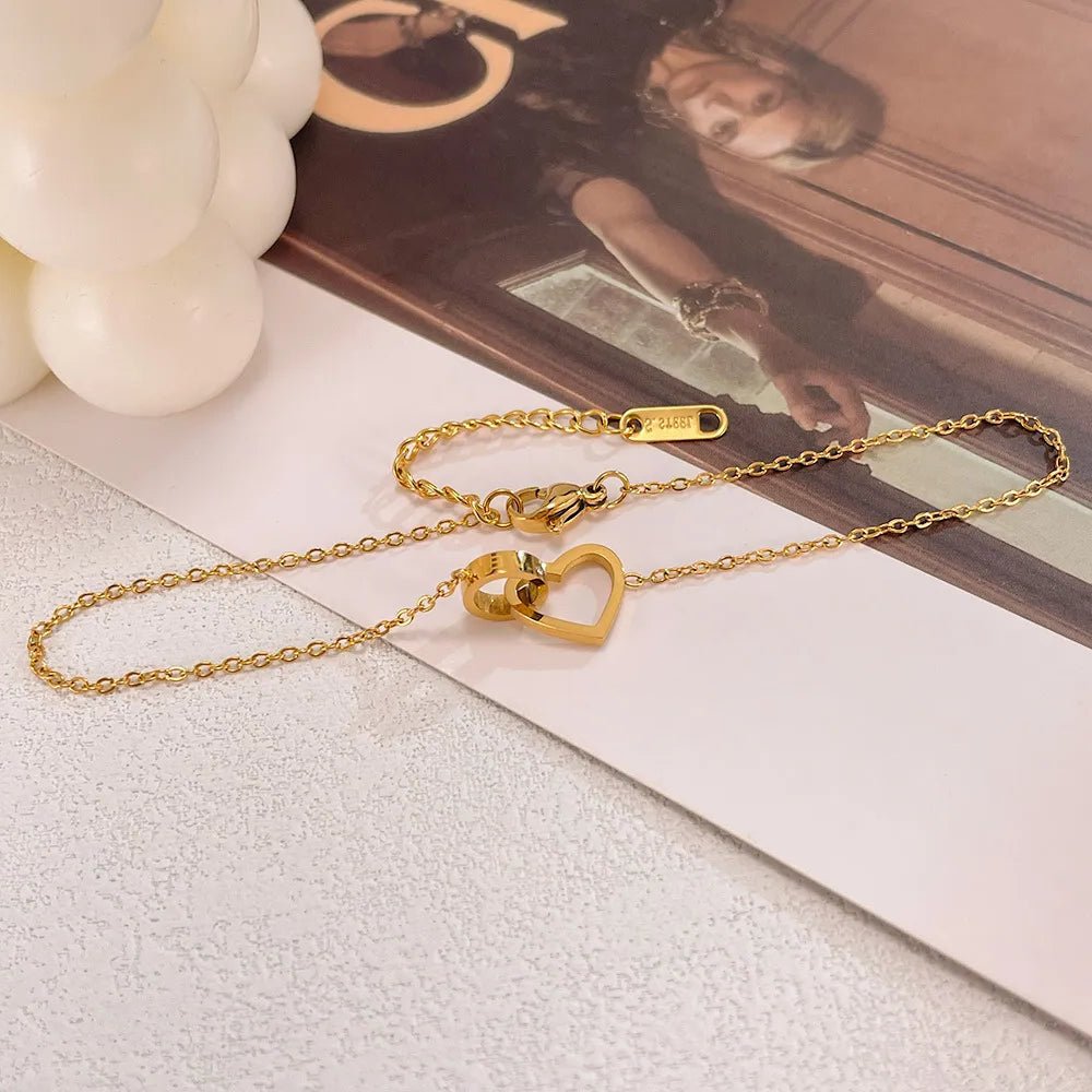Nadine Linked Hearts Anklet - NAVALLIAnklet