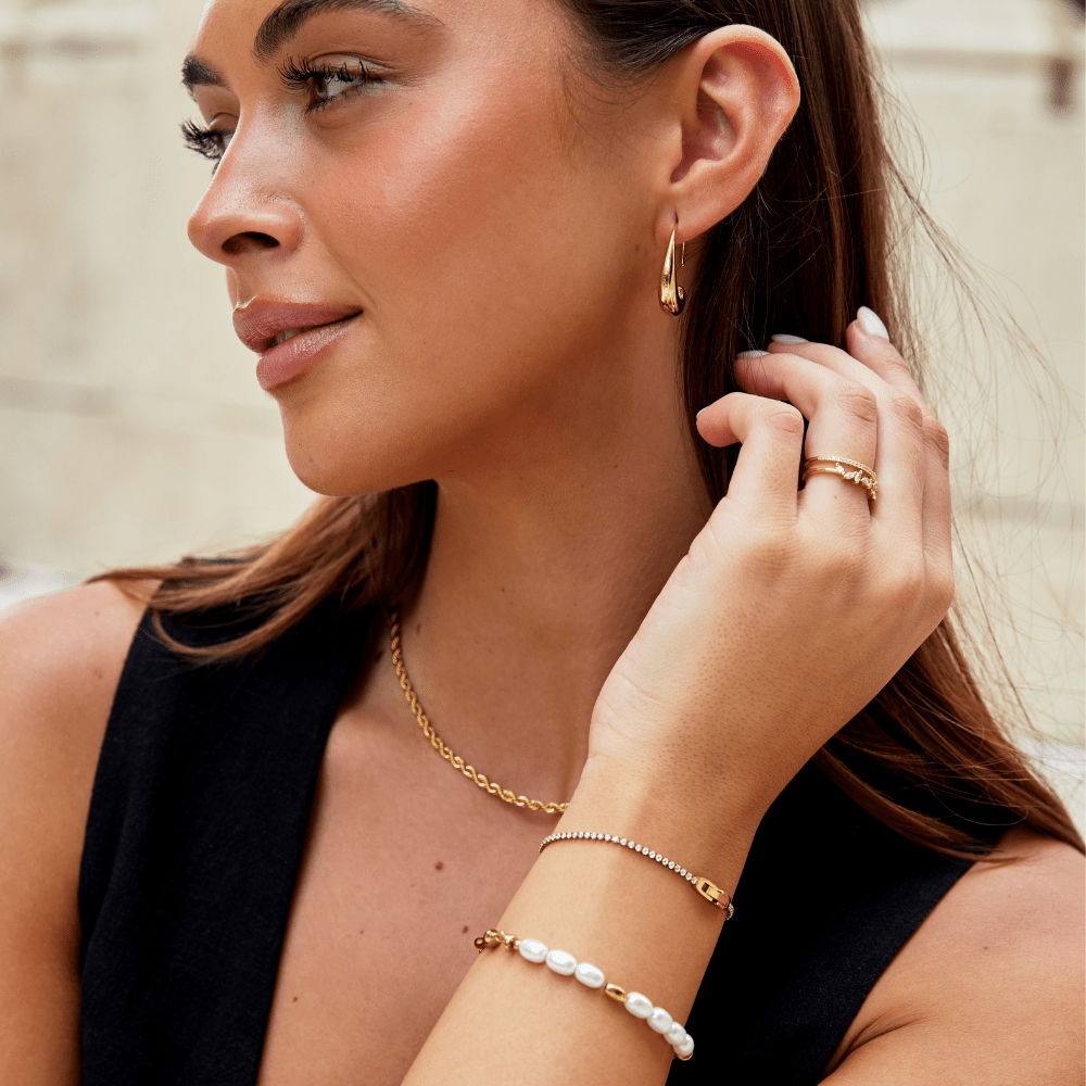 Niyara Gold Bracelet - Bracelet - 6.3in - 5