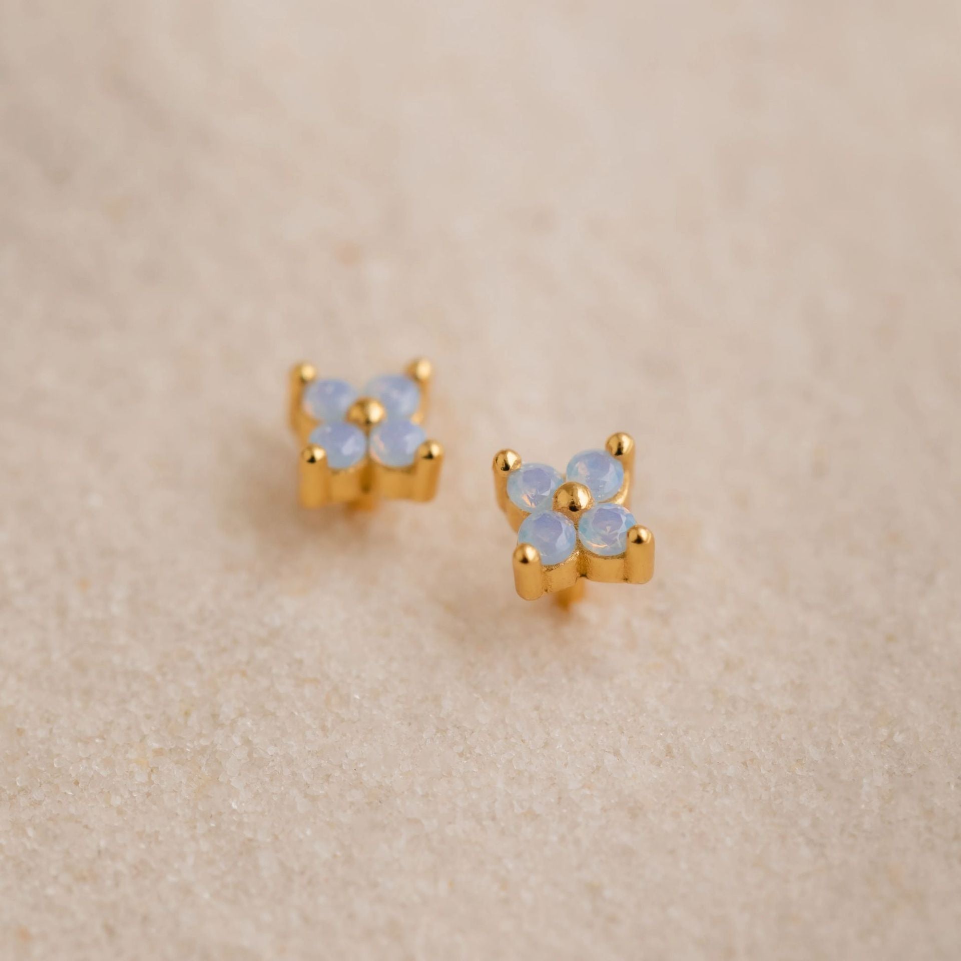 Noa Crystal Stud Earrings - Gold - 2