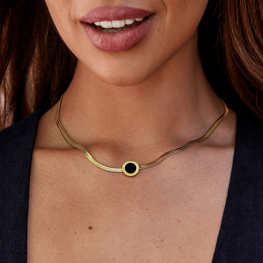 Noir Bloom Pendant - Necklace - 1