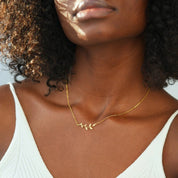 Noor Crystal Leaf Necklace - 3