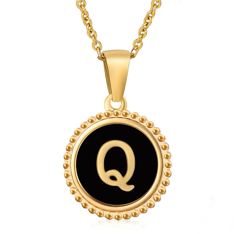 Perrine black beaded initial necklace, letter Q