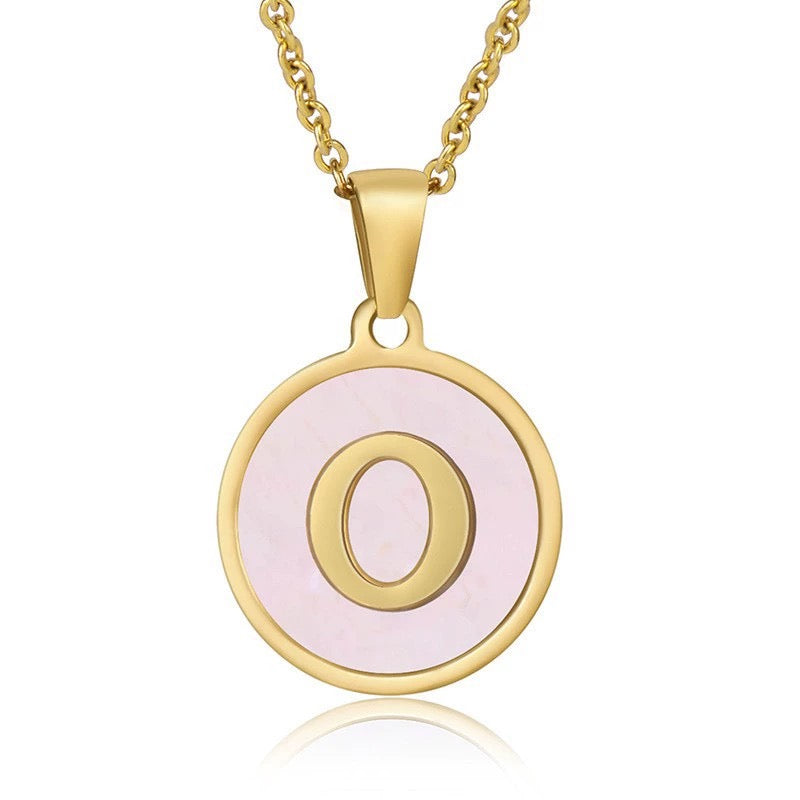 Perrine pink initial disc necklace, letter O on pink mother of pearl
