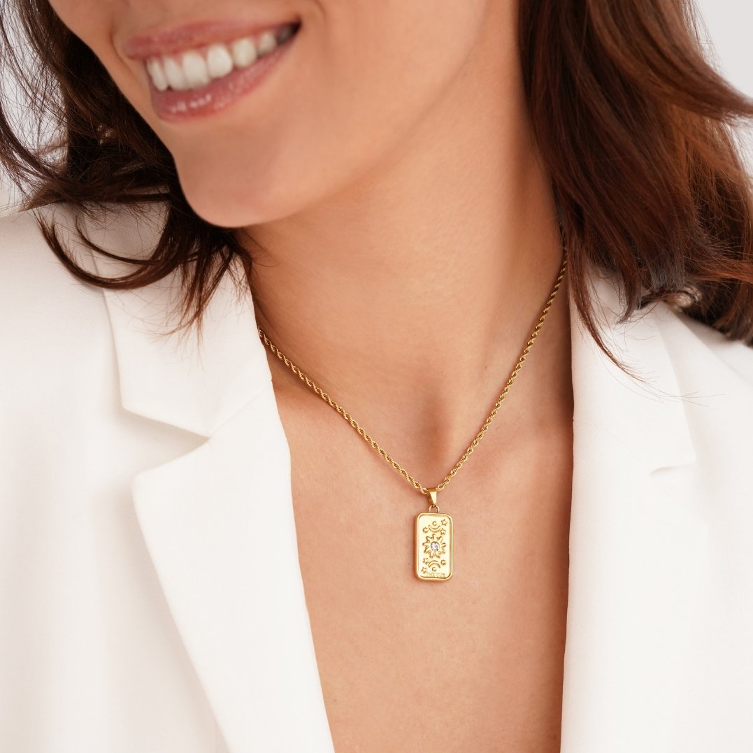 Quinna Pendant Necklace - NAVALLINecklace