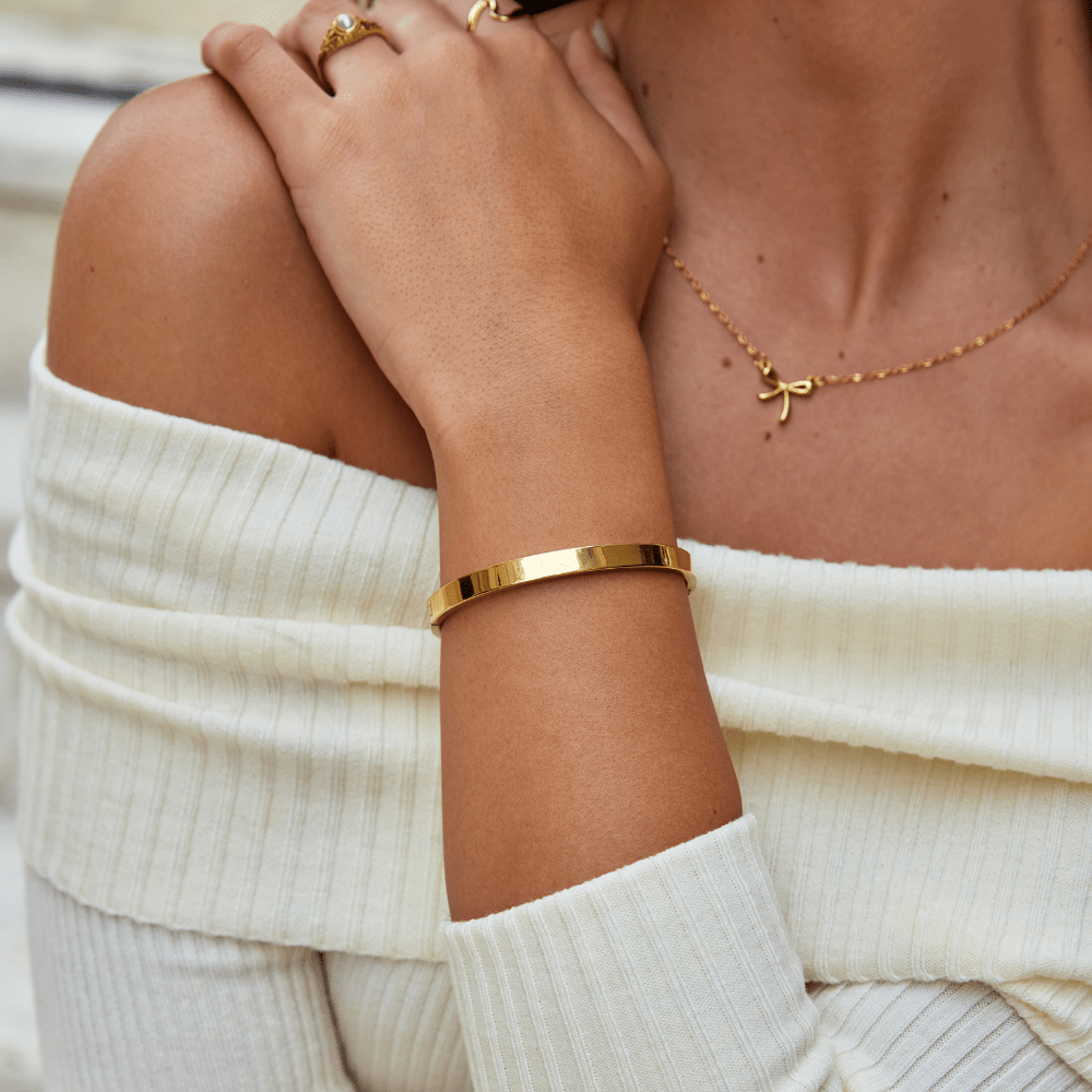 Rina Gold Bangle - My StoreBracelet