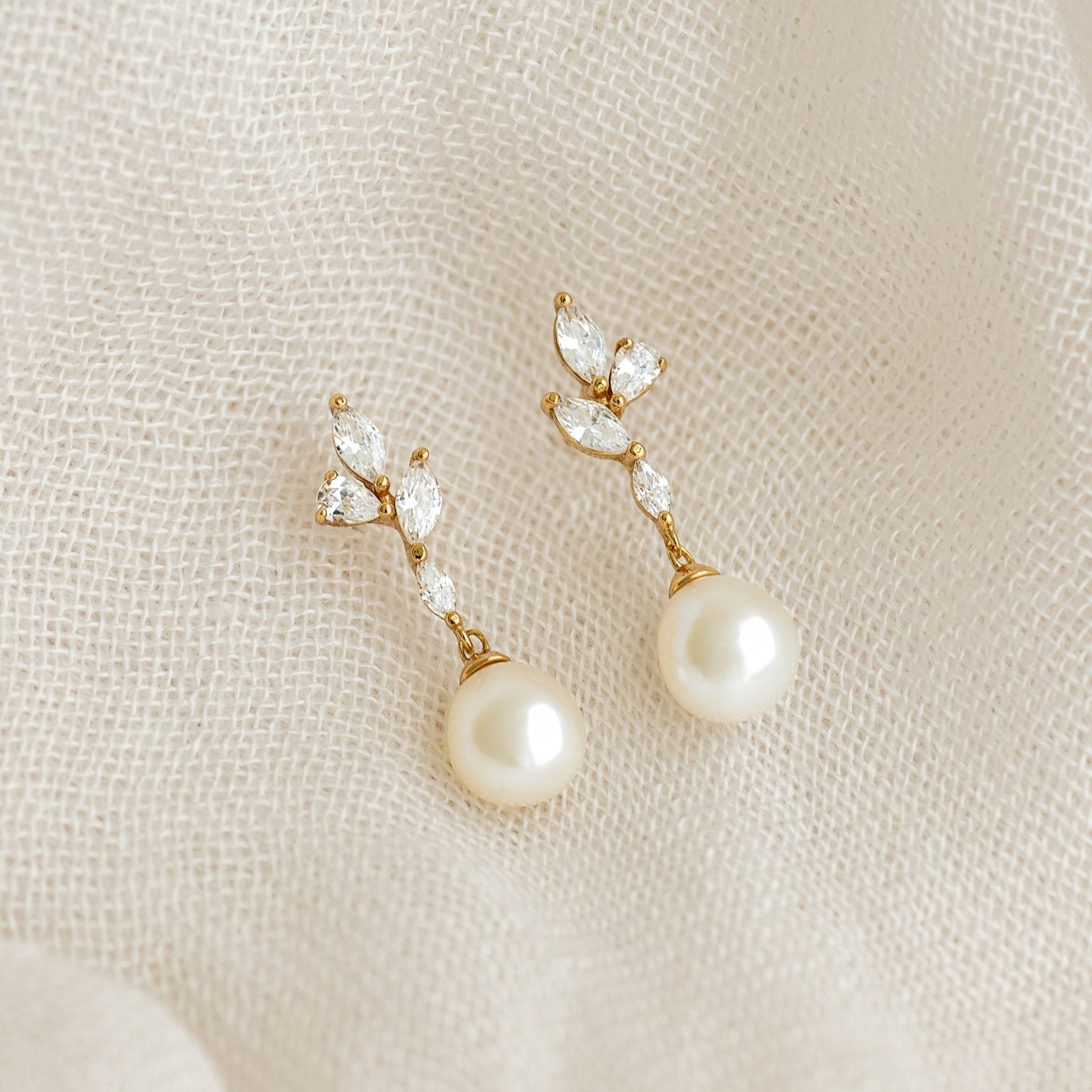 Selene Baroque Pearl Earrings - Jewelry - 2