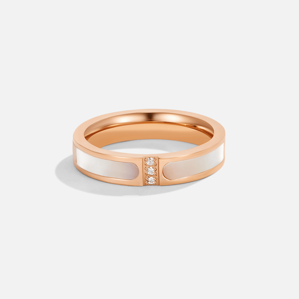 Selene Pearl Ring - NAVALLIRing