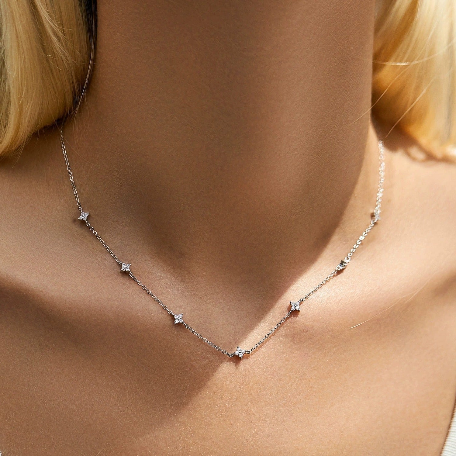 Selene Sparkle Necklace - Necklace - Silver - 