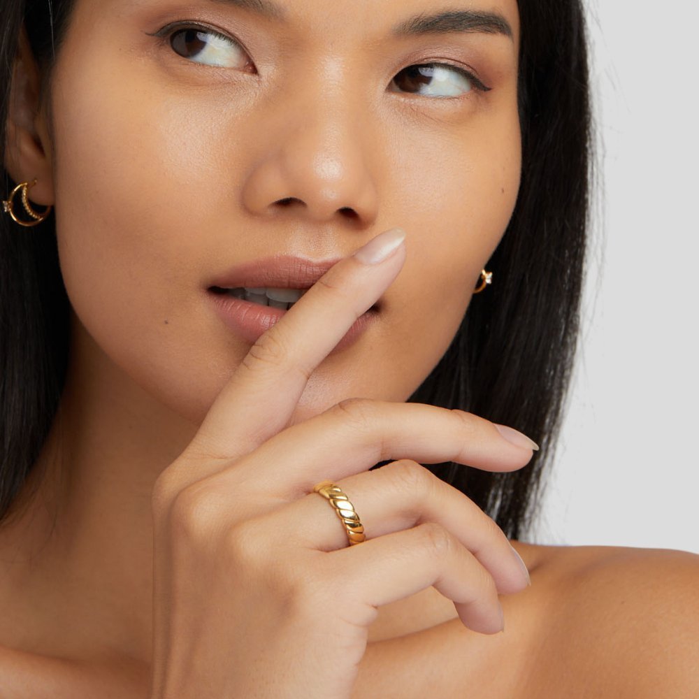 Sienna Infinity Ring - NAVALLIRing