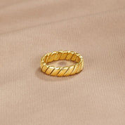 Sienna Infinity Ring - NAVALLIRing
