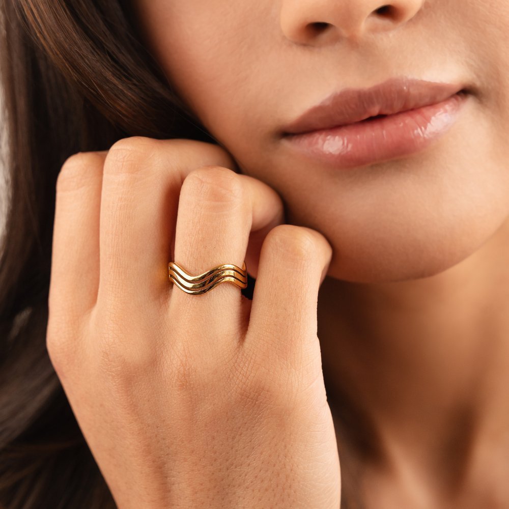 Siren Statement Gold Ring - Ring - US 6 | UK L - 3