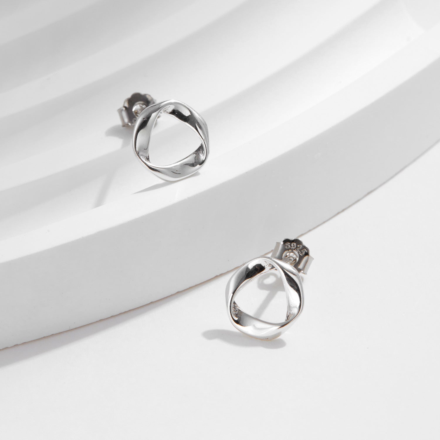 Stella Silver Stud Earrings - 4