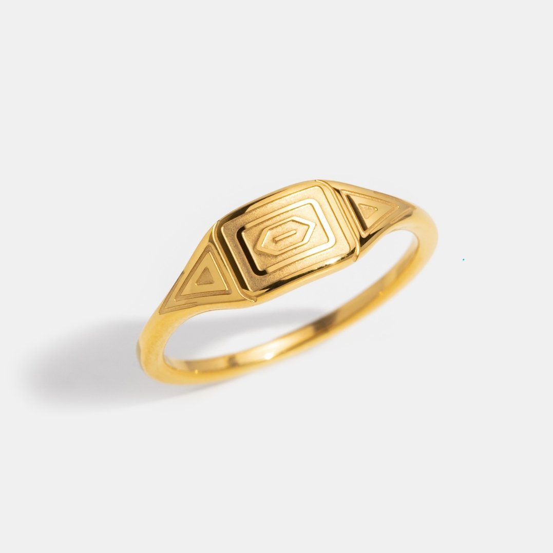 Tessa Gold Ring - NAVALLIRing