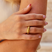 Una Croissant Ring - Ring - US 6 | UK L - 2