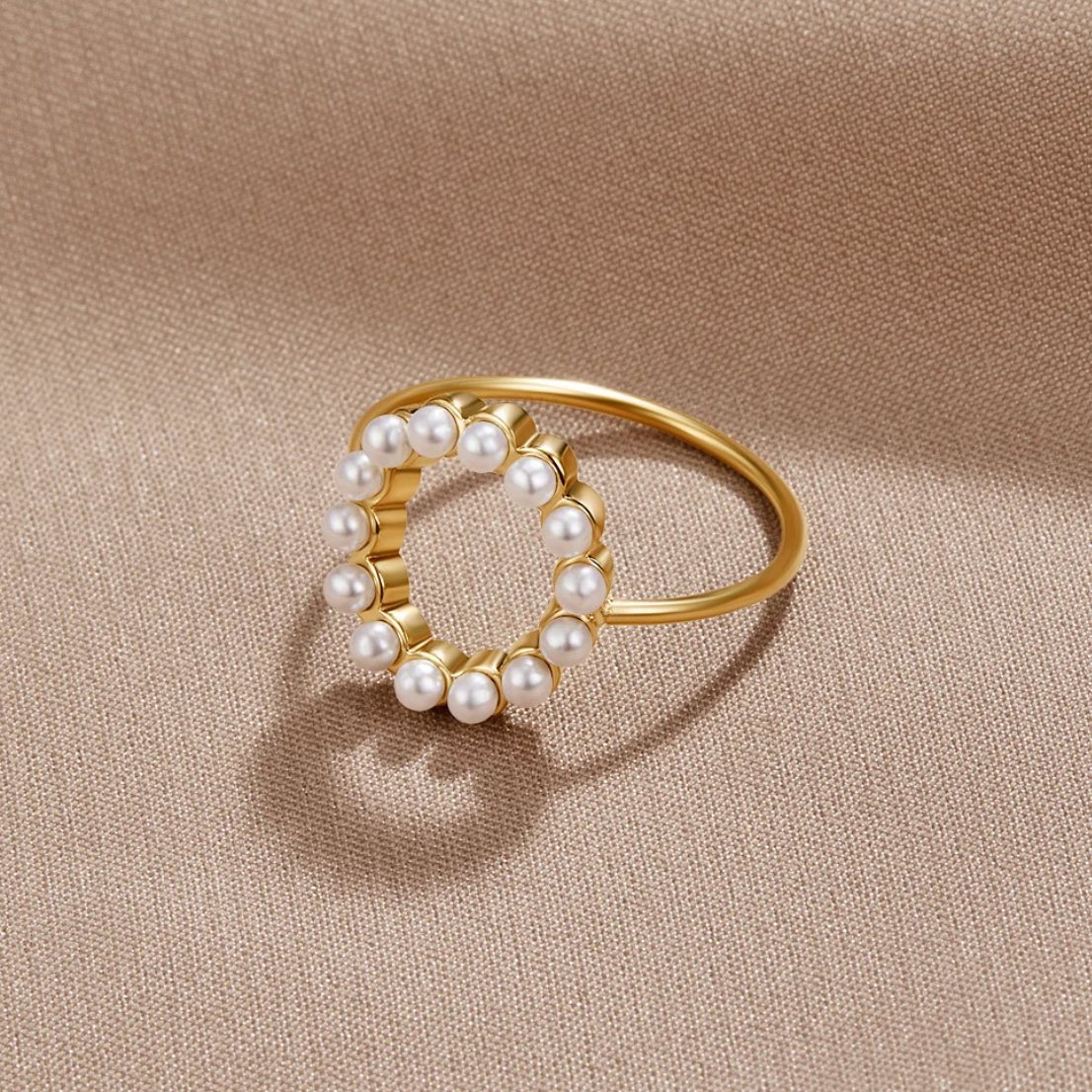 Vera Pearl Ring - NAVALLIRing