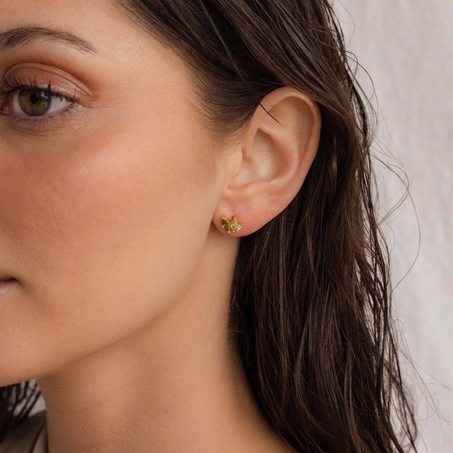 Yara Crystal Leaf Earrings - Platinum - 4