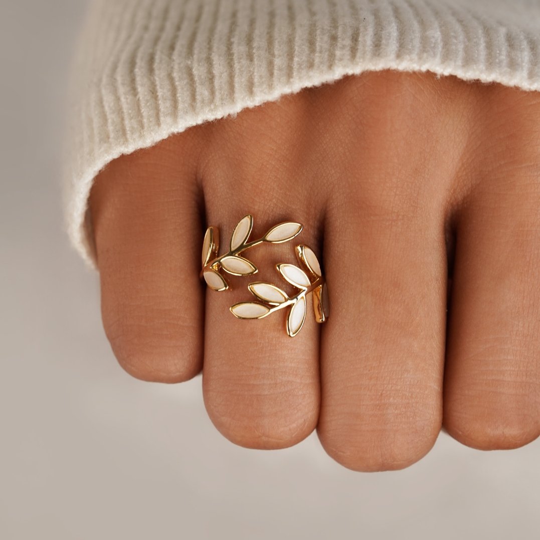 Yara Leaf Ring - NAVALLIRing