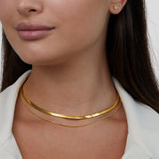 Ysolde Gold Necklace - NAVALLINecklace