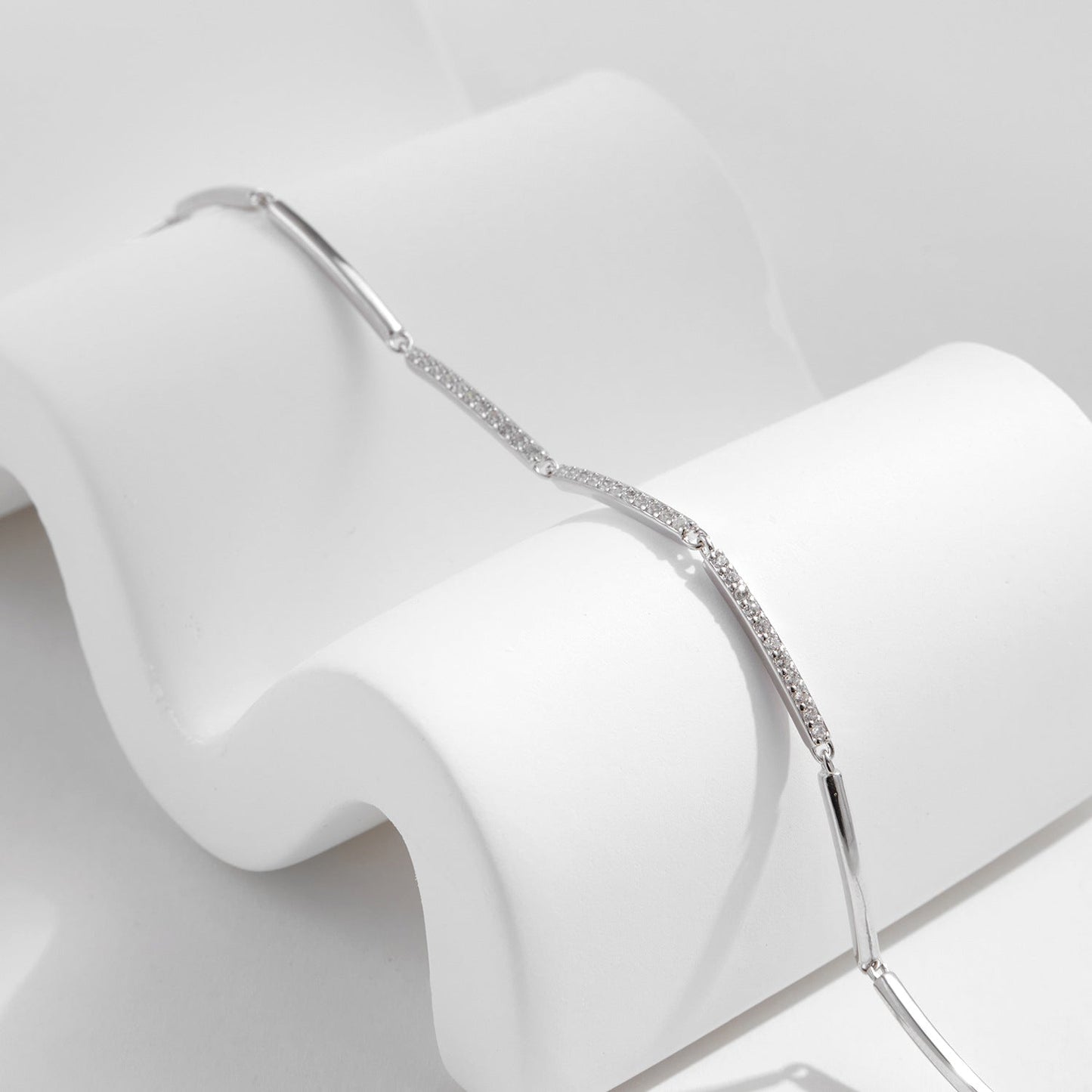Zehra Silver Bracelet - NAVALLI